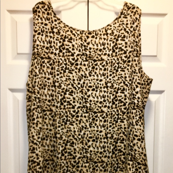 STYLISH 4X ANIMAL PRINT TOP SIZE (26W-28W) - Picture 2 of 6
